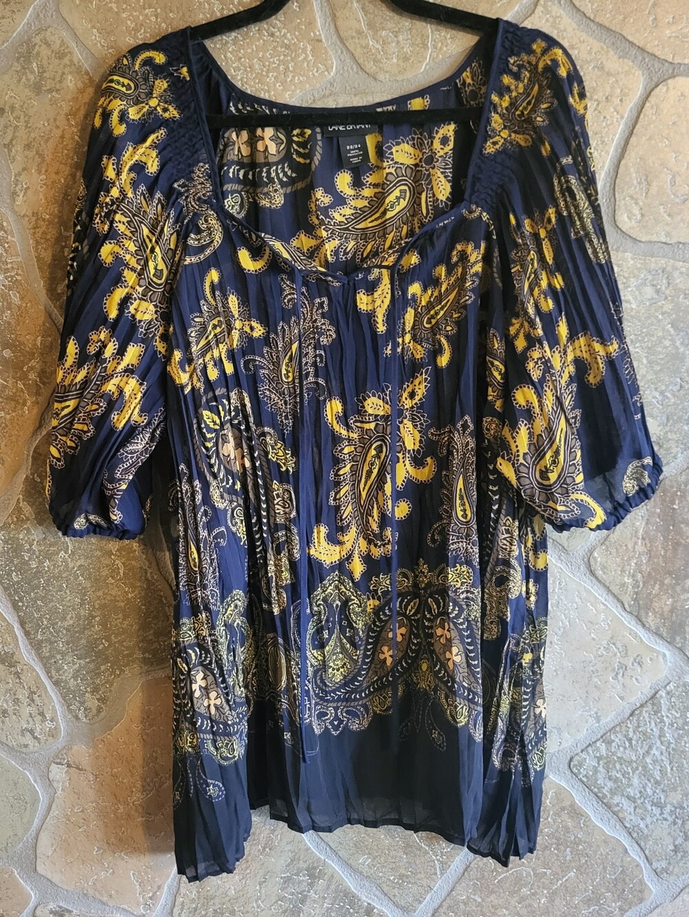 Lane Bryant Top Womens 22/24 Navy Yellow Paisley Accordion Pleated